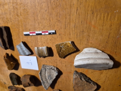 Arheoloģiskie atradumi, dažādas trauku lauskas