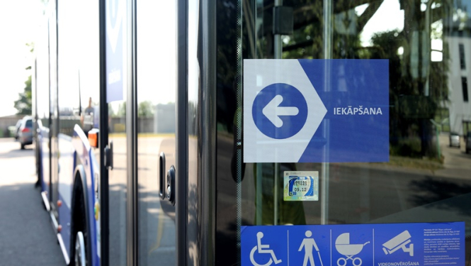 Autobuss