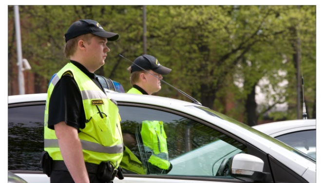 Policija