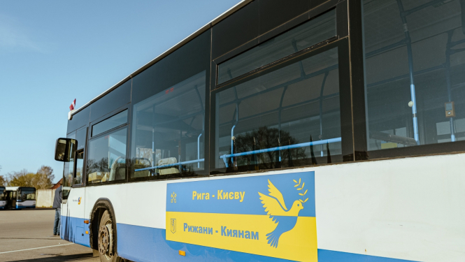 autobuss