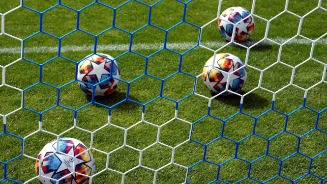 Futbola bumbas