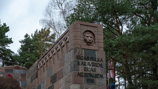 Sudrabkalniņš