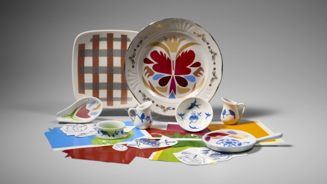 Radošā darbnīcas “Dekols” apgleznoti porcelāna trauki