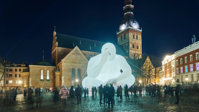 Staro Rīga festivāla objekts Doma laukumā