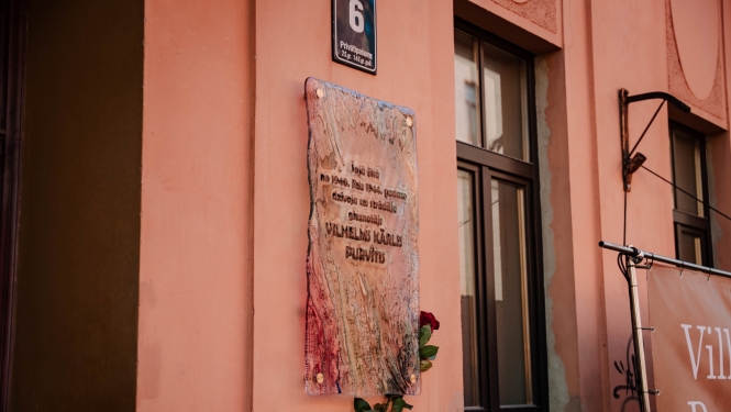 Vilhelma Purvīša piemiņas plāksne