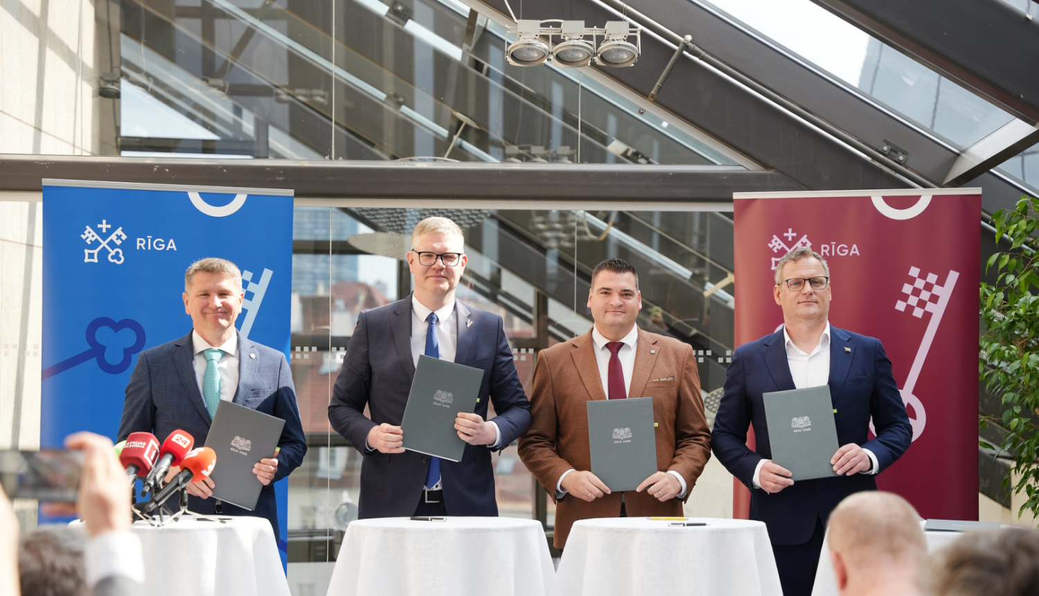 Rīgas domes koalīcija paraksta sadarbības līgumu 