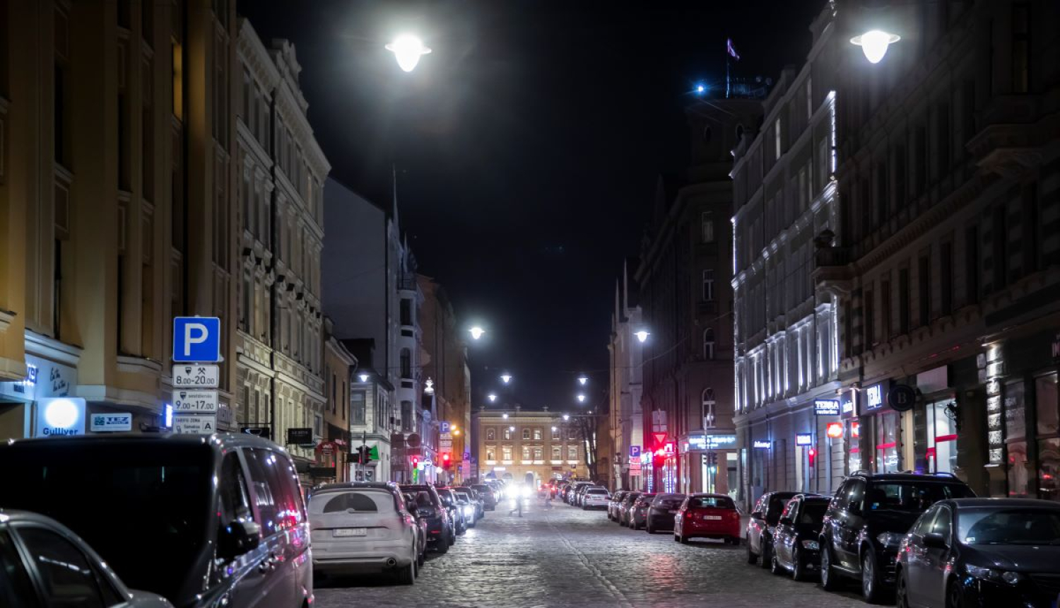 Rīgas iela vakarā