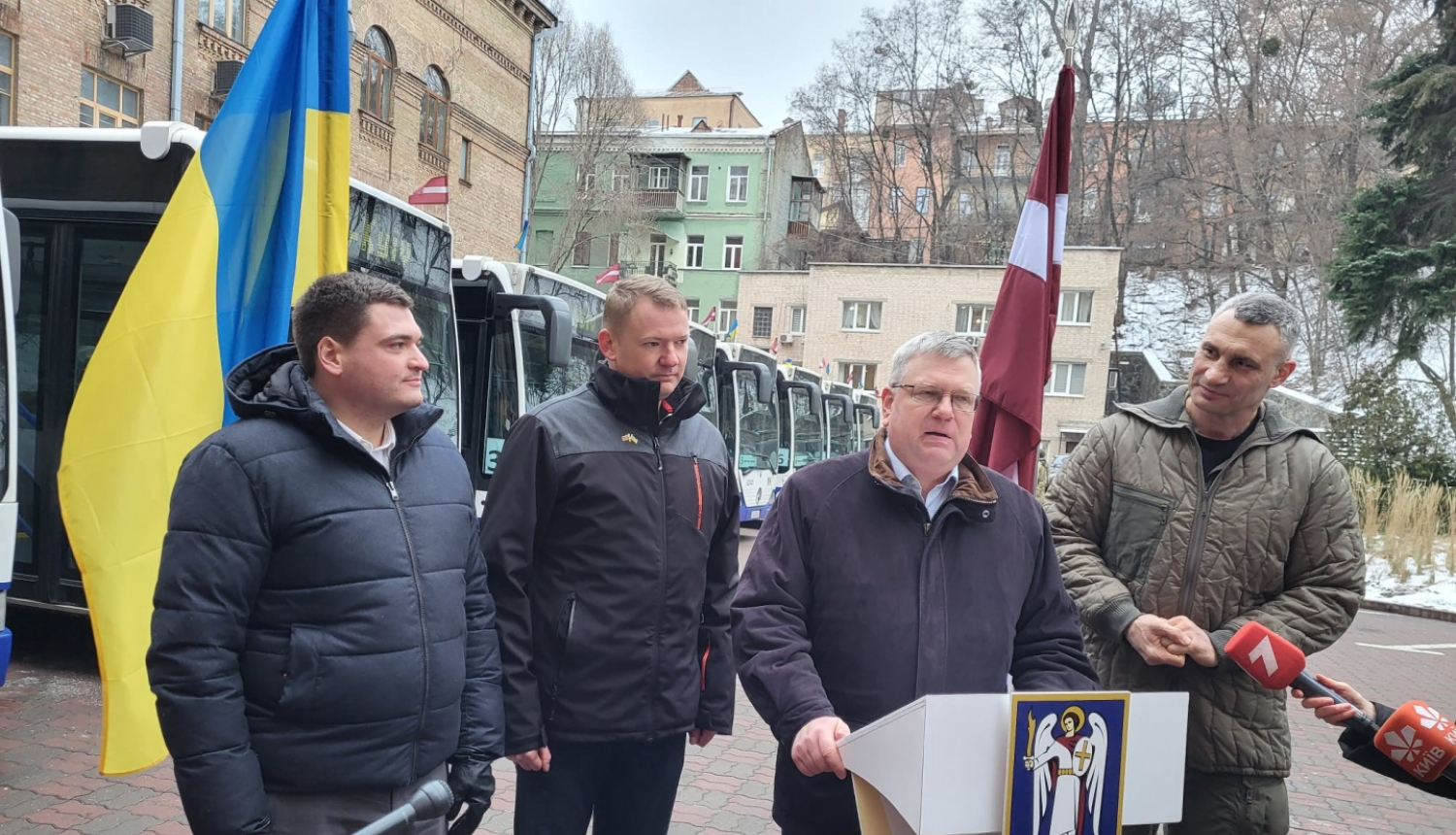Rīgas domes pārstāvji un Kijivas pārstāvji