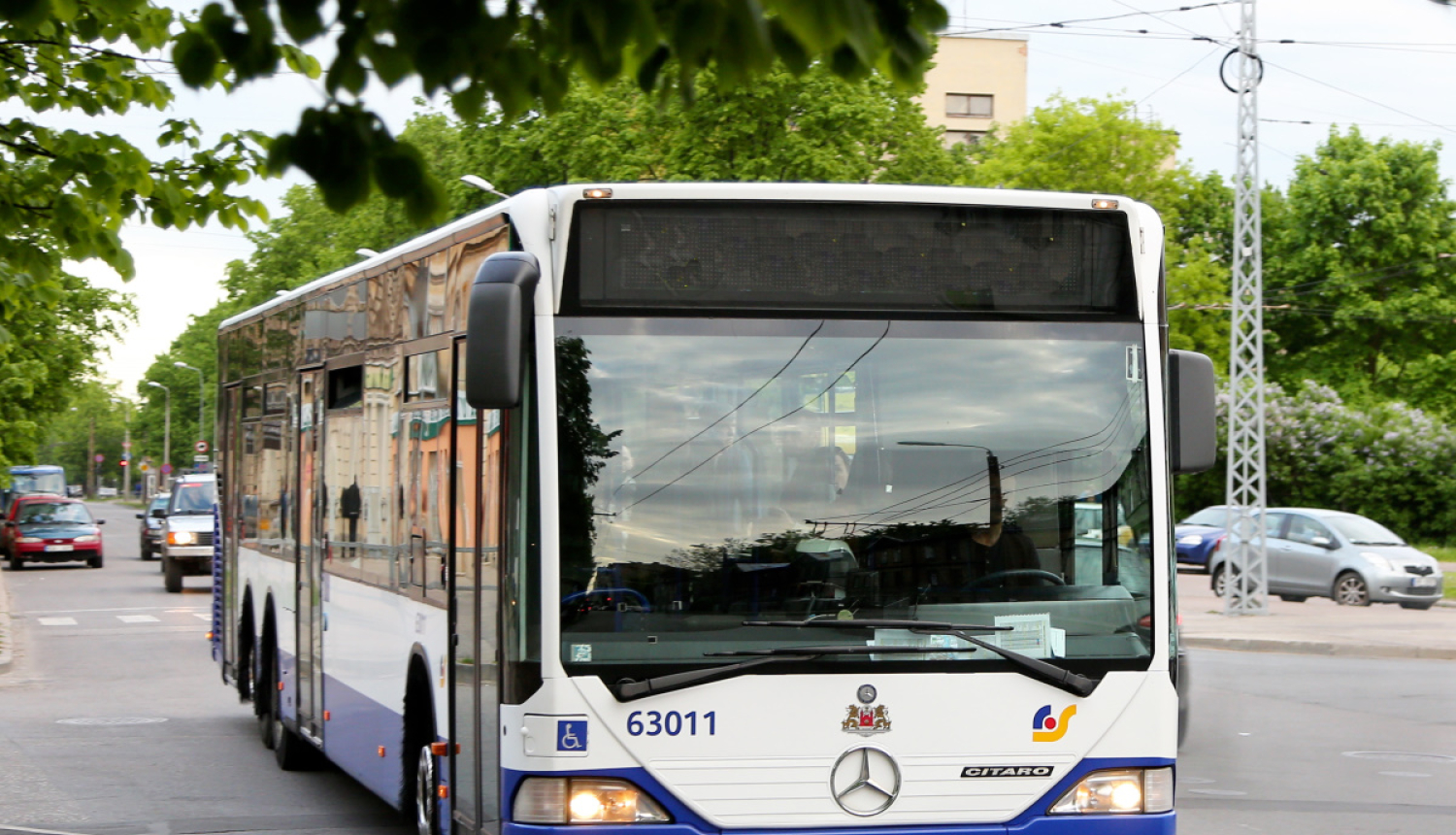autobuss