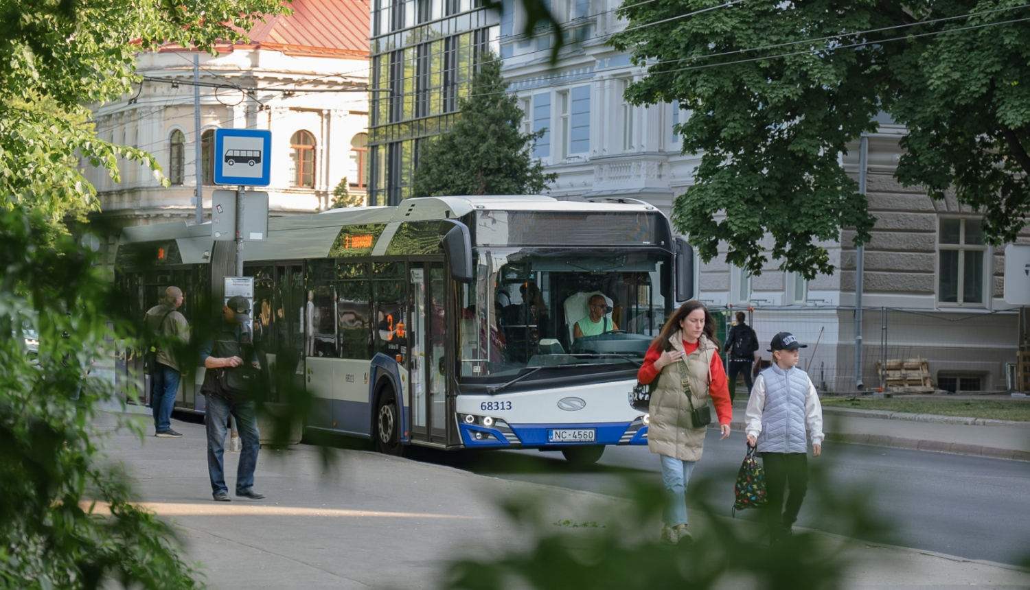 Autobuss