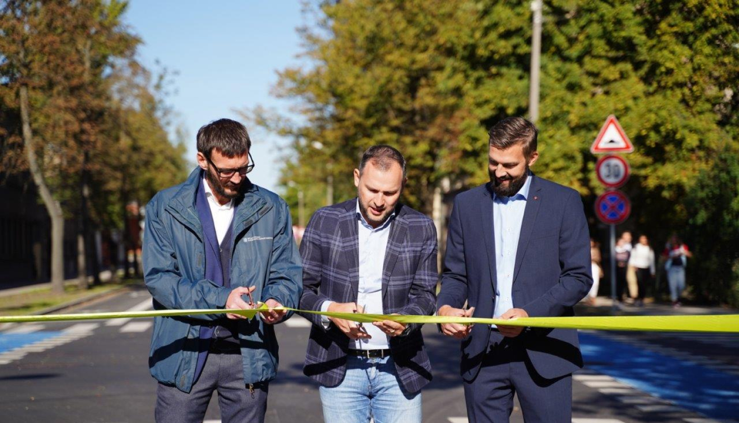 Atklāj Sporta ielu