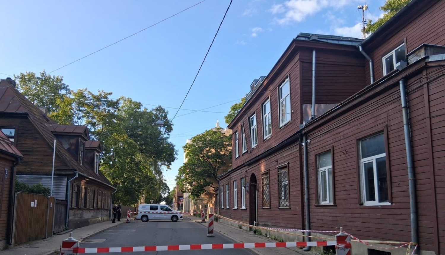 Ēka Daugavpils ielā 8