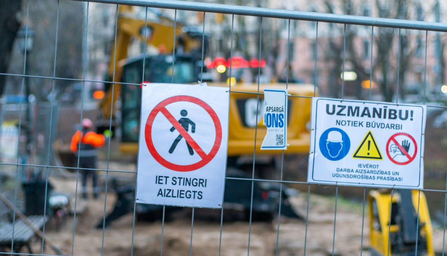 Zīme ieiet aizliegts