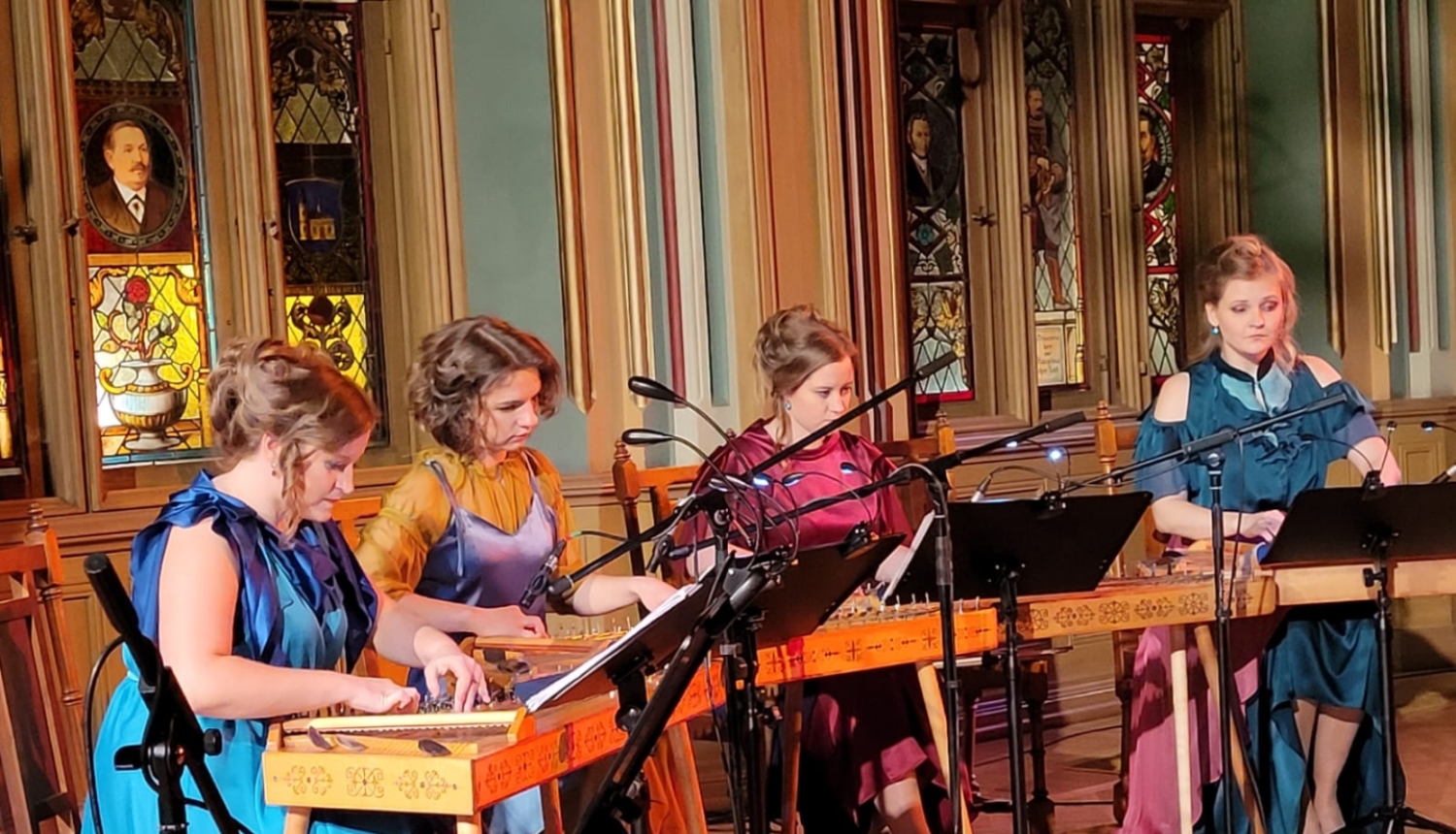 Koklētāju ansamblis CANTATA koncertā