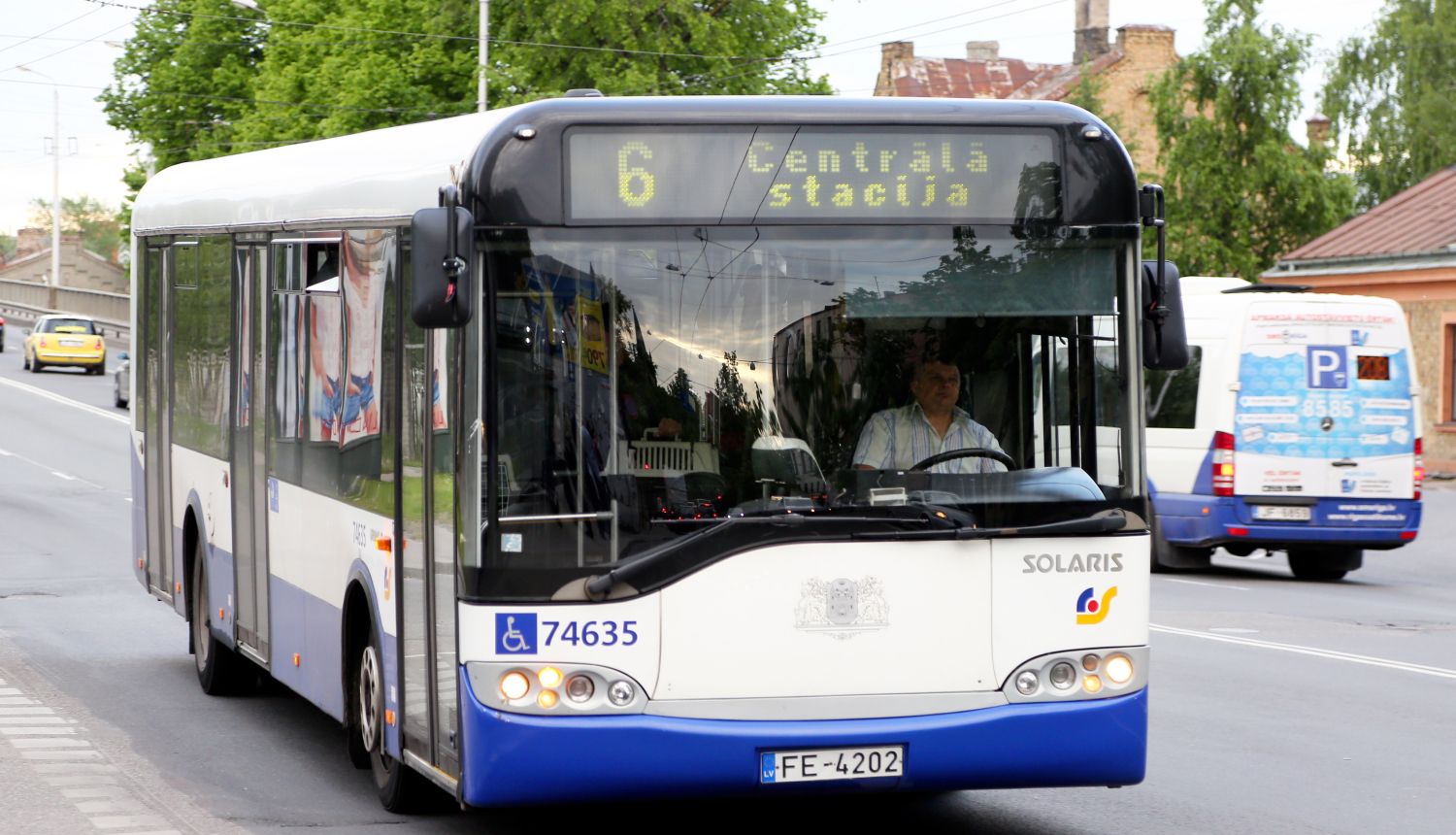 Autobuss