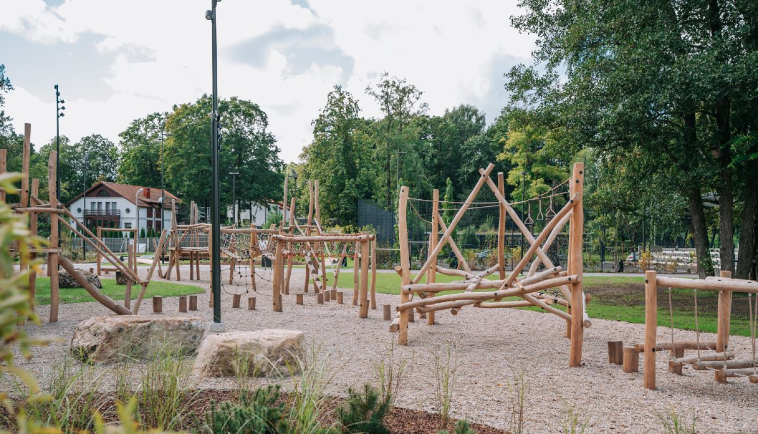 Uzvaras parks