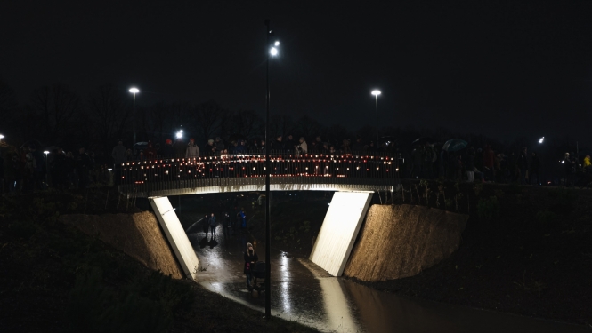 Gaismiņas  Uzvaras parkā 11.novembrī