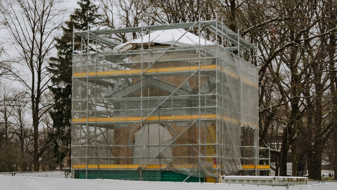 Rīgas 700 gadu jubilejas paviljons