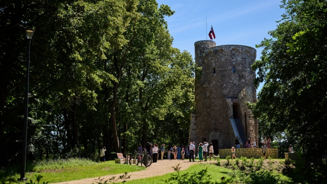 Dauderu parka skatu tornis