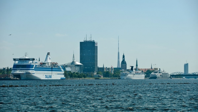 Prāmji Daugavā