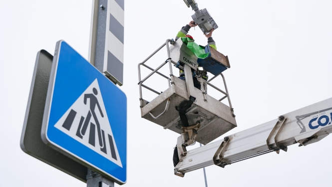 Maina nātrija gaismekļus pret LED gaismekļiem 