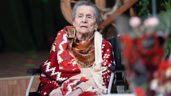 Nadežda Gazmane  nosvinēja savu 104. dzimšanas dienu