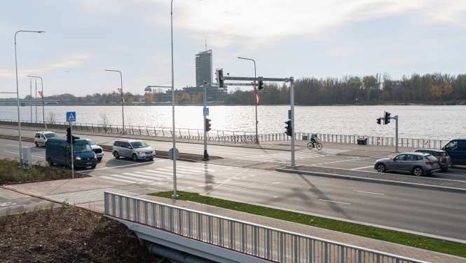 Ģenerāļa Radziņa krastmala pēc remonta