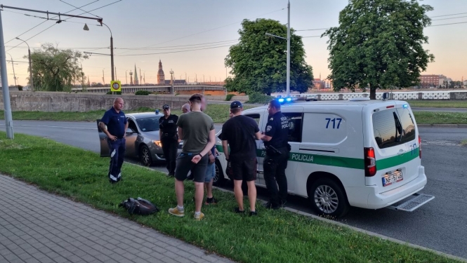 laikā Rīgas pašvaldības policija sadarbībā ar Valsts policiju konstatē dronu lidojumu pārkāpumus