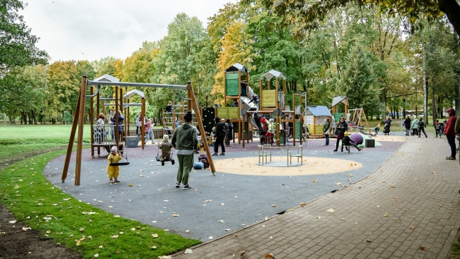 Rotaļu laukums Nordeķu parkā