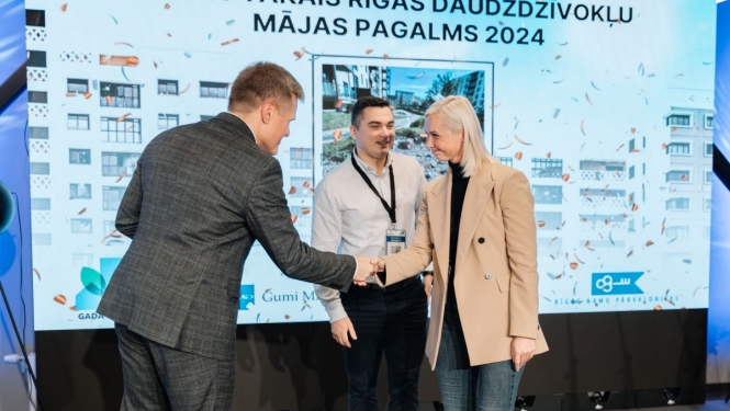 Balva "Sakoptākais daudzdzīvokļu nama pagalms"