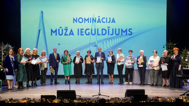 Apbalvo sociālās nozares darbiniekus