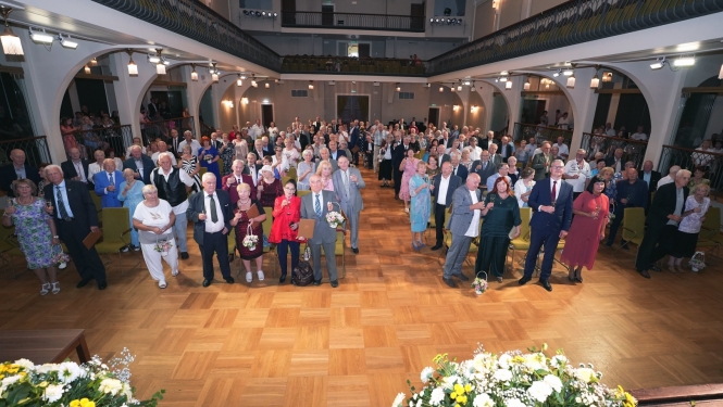 Zelta kāzu jubilāru kobilde