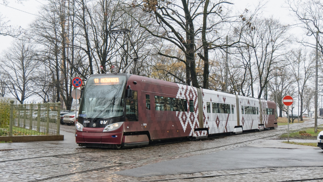 11 tramvajs