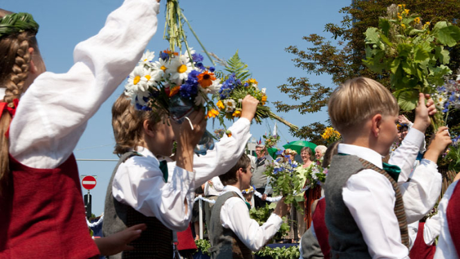 Latvijas Skolu jaunatnes dziesmu un deju svētki