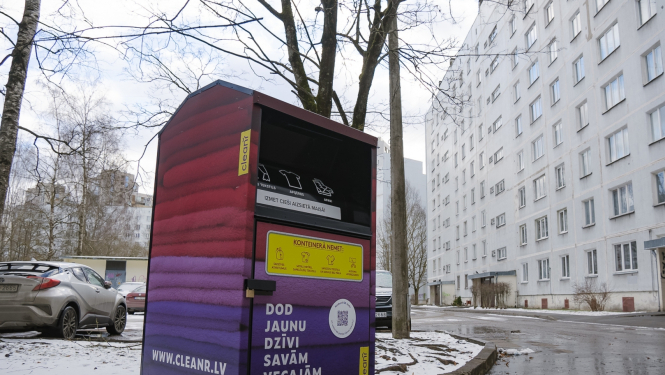 Apgērba nodošanas konteiners