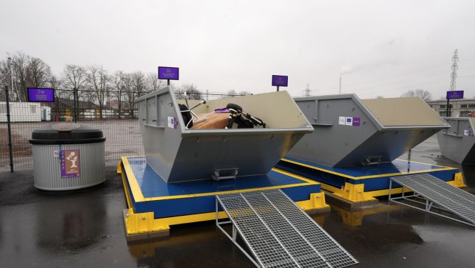 Atkritumu šķirošanas konteineri