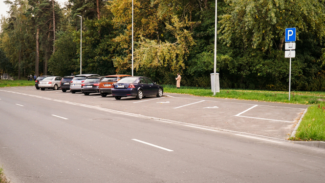 Automašīnas autostavvietā