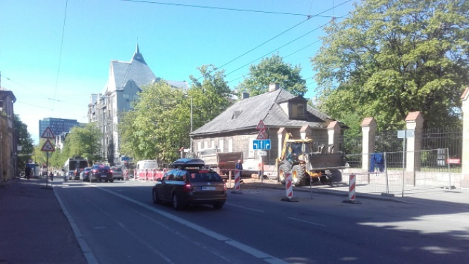 Bruņinieku ielas remonts