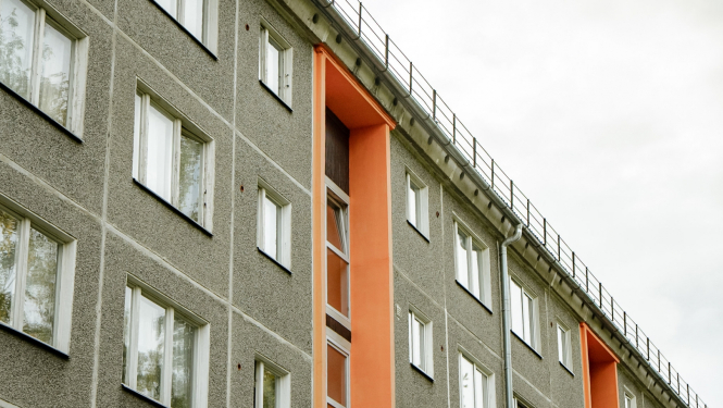 daudzdzīvokļu māja