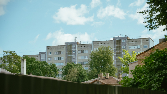 Daudzdzivokļu mājas