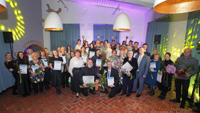 Pasniegtas balvas labākajiem Rīgas pašvaldības sociālās un veselības aprūpes darbiniekiem 