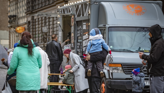 Tirdzniecības uz ielas