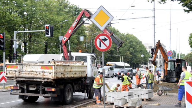 Ielas seguma remontdarbi
