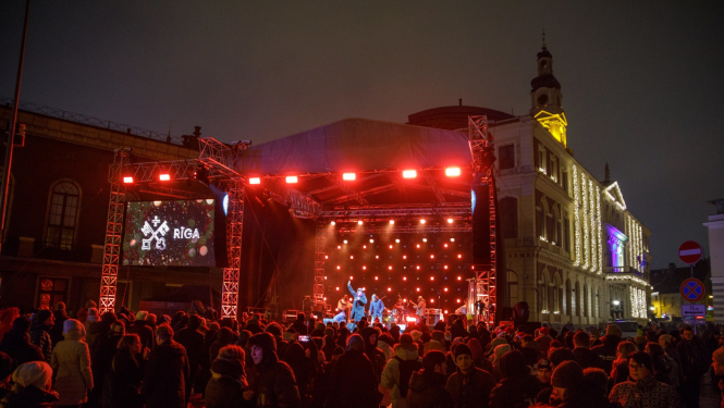 Jaunā gada sagaidīšana Rātslaukumā