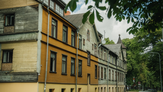 Koka ēkas Āgenskalna