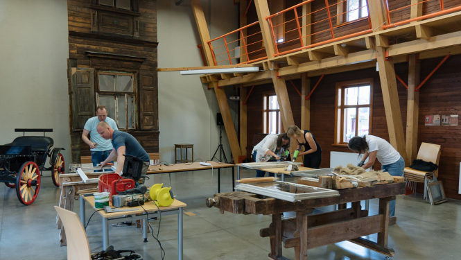 Koka logu restaurācijas darbnīca