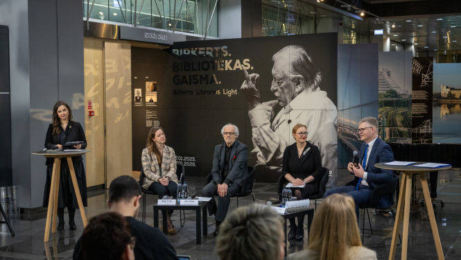 Preses konferencē piedalījās Rīgas domes priekšsēdētājs Vilnis Ķirsis, LNB direktore Dagnija Baltiņa, LNB padomnieks arhitektūras un kultūrpolitikas jautājumos Jānis Dripe, LNB Pētniecības un interpretācijas centra vadītāja Maija Treile. 
