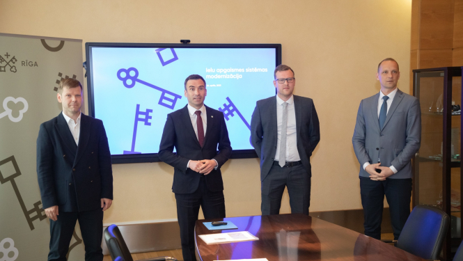 Preses konferences dalībnieki