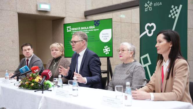 Preses konferences dalībnieki