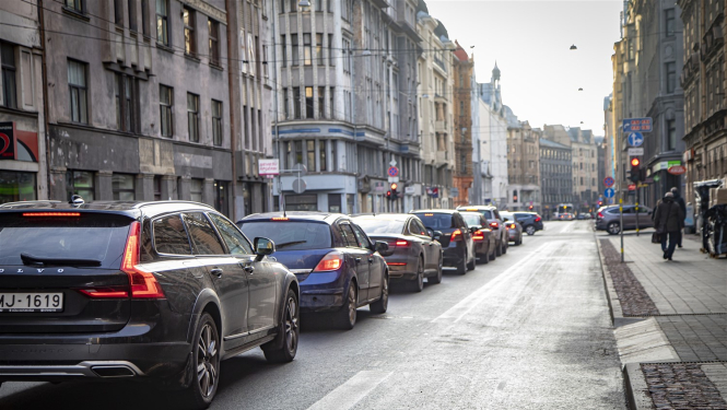 Aleksandra Čaka ielas velojosla